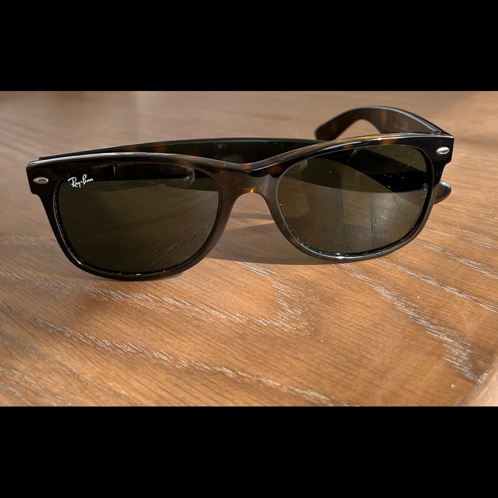 Ray Ban Tortoise shell sunglasses